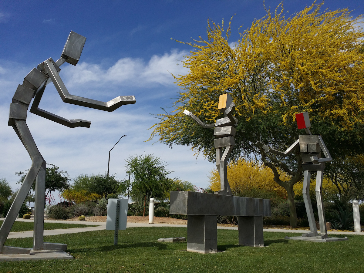 Family At Play, Public Art Sculpture (1)